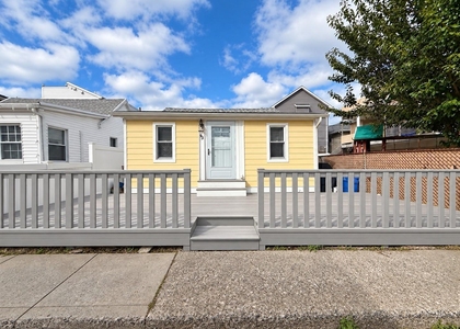 93 New Hampshire Street - Photo 1