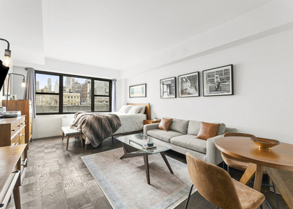 7 E 14th Street - Photo 1