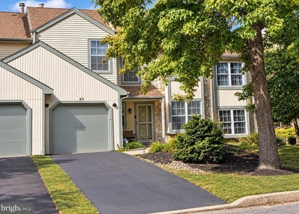 23 Laurel Circle - Photo 1