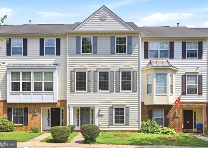 20207 Yankee Harbor Place - Photo 1