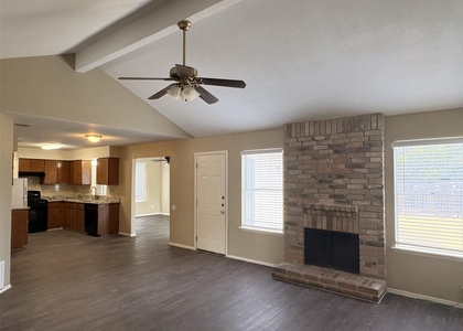 1508 Charolais Dr - Photo 1
