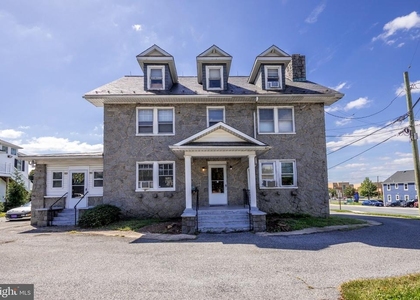 502 South Main Street - Photo 1