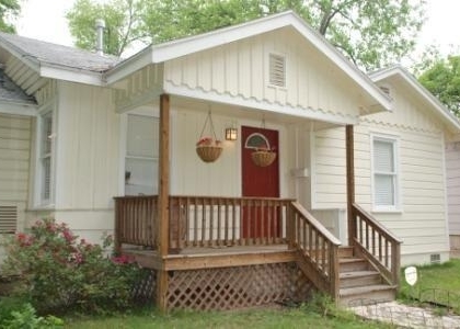 206 Nelray Blvd - Photo 1