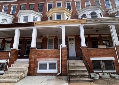 2407 W North Avenue - Photo 1