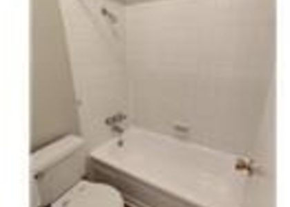 400 W 34th St - Photo 1