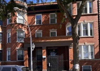 4953 S Calumet Avenue - Photo 1