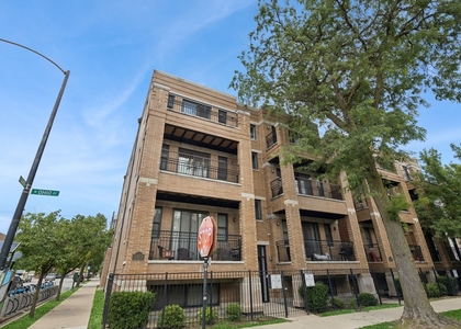 1956 W Ohio Street - Photo 1