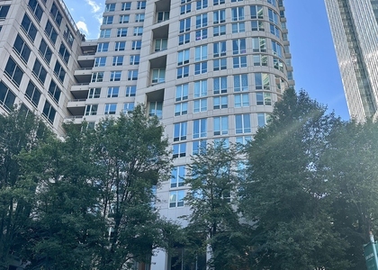 345 N Lasalle Street - Photo 1