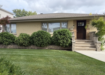 4205 N Newland Avenue - Photo 1