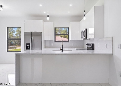 2523 56th Street W - Photo 1