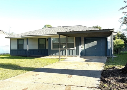 1105 Woodbine Drive - Photo 1