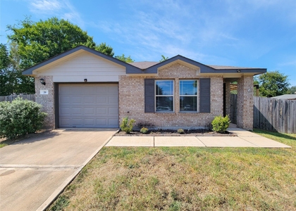 20 Carol Court - Photo 1