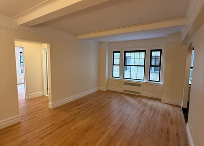 Christopher Street - Photo 1