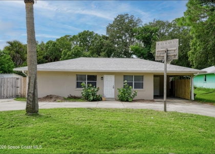 377 Bossieux Boulevard - Photo 1