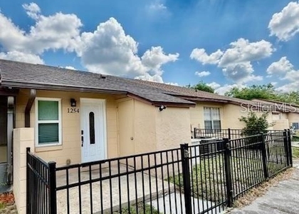 1254 Sophie Boulevard - Photo 1