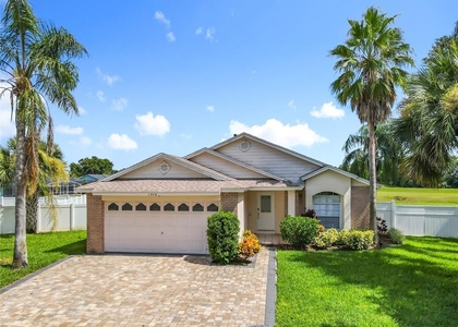 1510 Chapman Oak Court - Photo 1