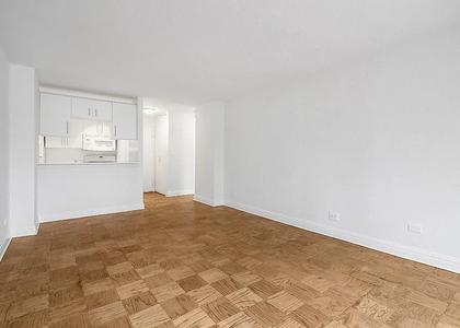 71st and 1st avenue - Photo 1