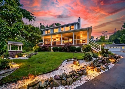 17 Rockaway Valley Rd - Photo 1