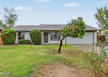 10014 N 87th Lane - Photo 1