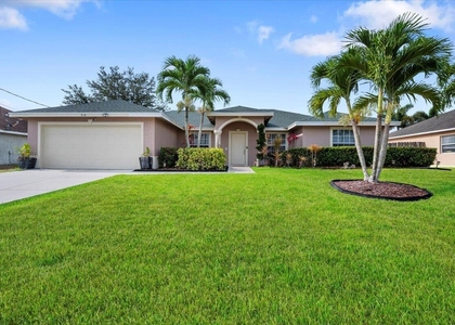 918 Sw Jeremko Avenue - Photo 1