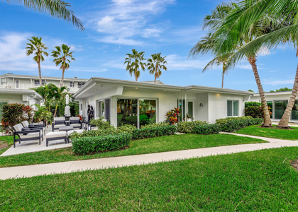 1212 Hillsboro Mile - Photo 1