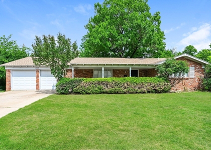 5505 Wonder Drive - Photo 1