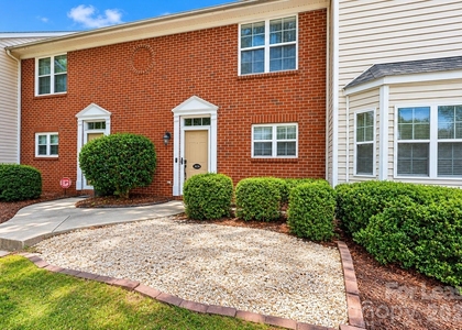 3636 Melrose Cottage Drive - Photo 1