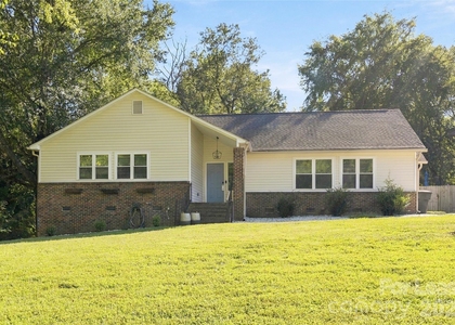 7419 Bent Oak Road - Photo 1