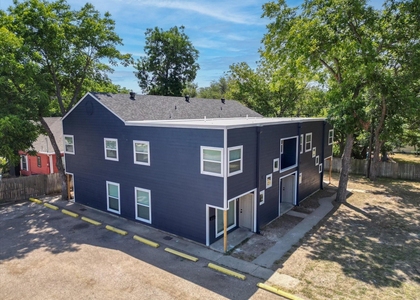 805 W Chambers Street - Photo 1