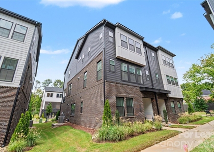 12009 Elsa Lane - Photo 1