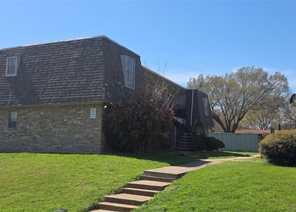 237 Vista Way - Photo 1