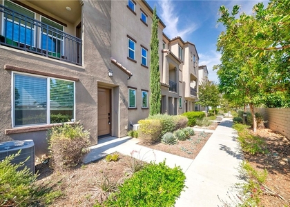 249 N. Magnolia Ave. - Photo 1