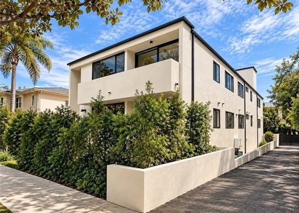 1540 S Beverly Drive - Photo 1