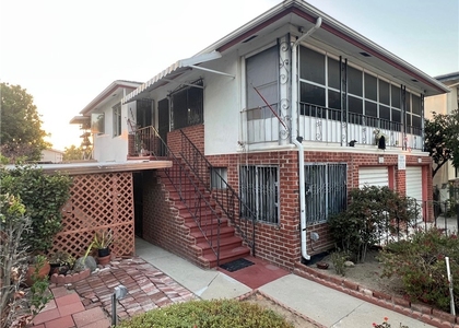 6231 Greenleaf Avenue - Photo 1