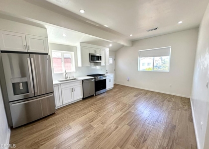 10942 Nassau Avenue - Photo 1