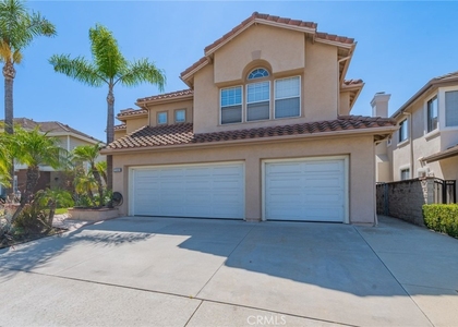 22661 White Oaks - Photo 1