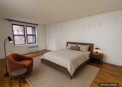 86-11 Whitney Avenue - Photo 1