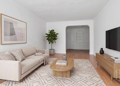 913 Park Place - Photo 1