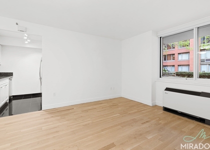 60 W 23rd Street - Photo 1
