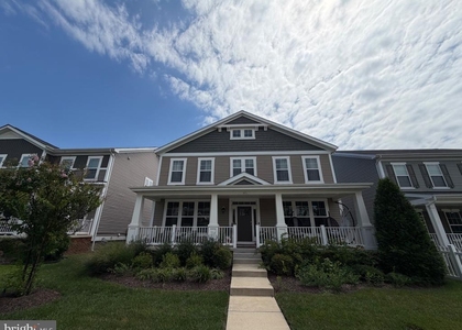 571 Crab Apple Drive - Photo 1