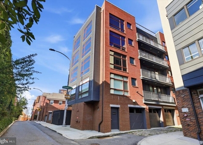 138-40 N Front Street - Photo 1