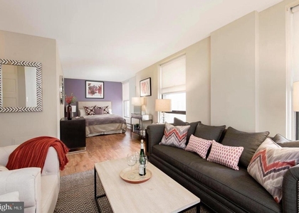 201 S 13th Street - Photo 1
