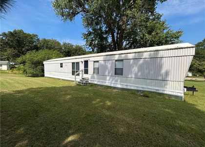 114 Plymouth Way - Photo 1