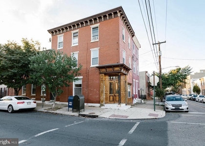 2434 E Dauphin Street - Photo 1