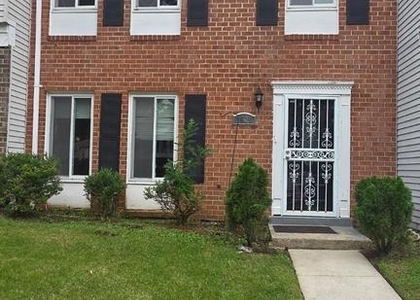 7621 Swan - Photo 1