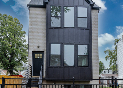 535 N Lawndale Avenue - Photo 1