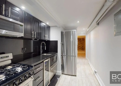345 West 53rd Street - Photo 1