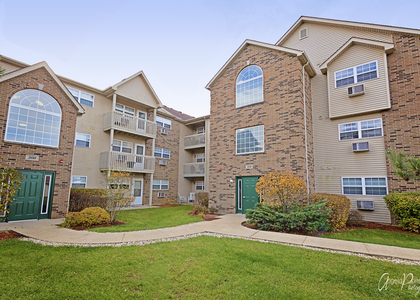 320 Cunat Boulevard - Photo 1