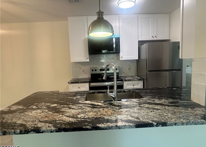 2875 Winkler Avenue - Photo 1