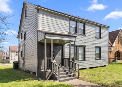 1501 Godwin Street - Photo 1